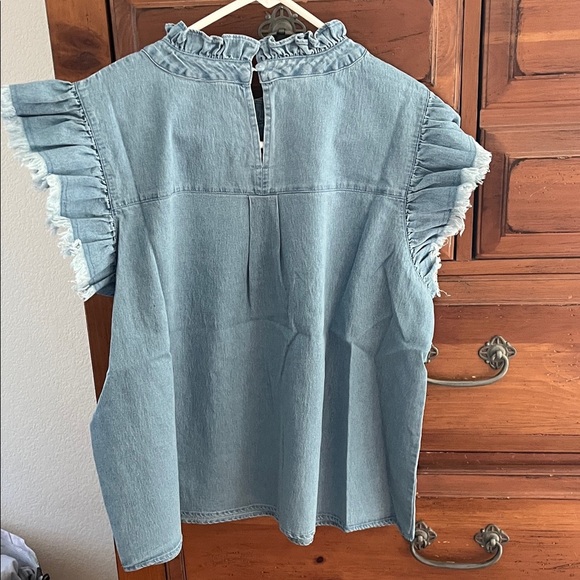 BiBi Light Blue Ruffle Sleeve Blouse NWT - Picture 5 of 10